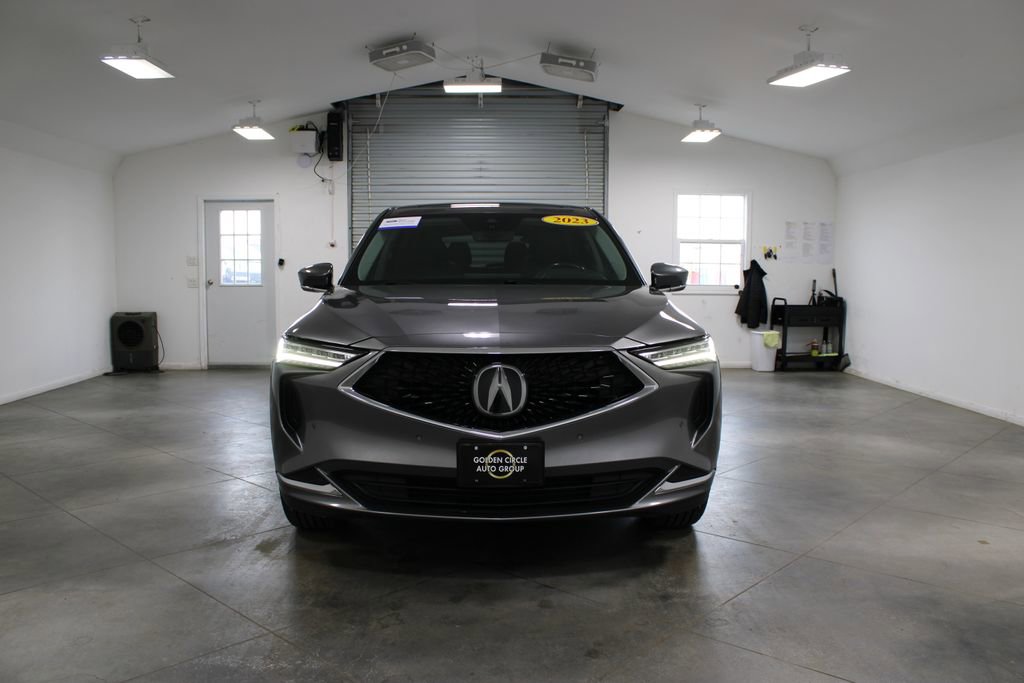 Used 2023 Acura MDX SH-AWD w/ Technology Package image 4