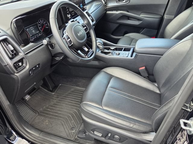 Used 2023 Kia Sorento S FWD image 10