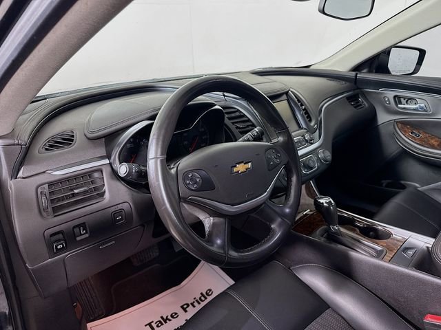 Used 2019 Chevrolet Impala LT FWD image 11