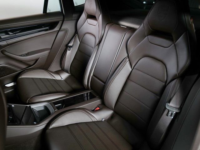 New 2026 Porsche Panamera 4 image 14