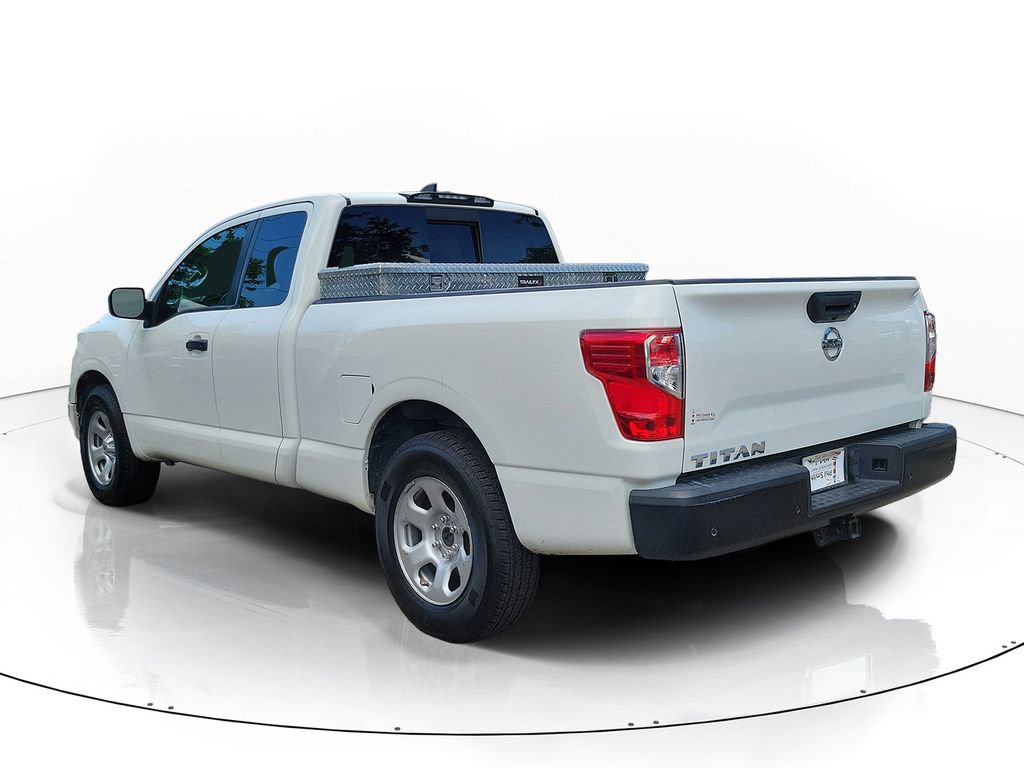 Used 2022 Nissan Titan S RWD image 3
