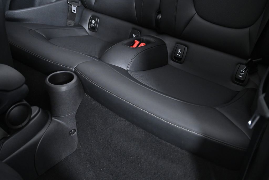 Certified 2024 MINI Cooper S FWD image 30