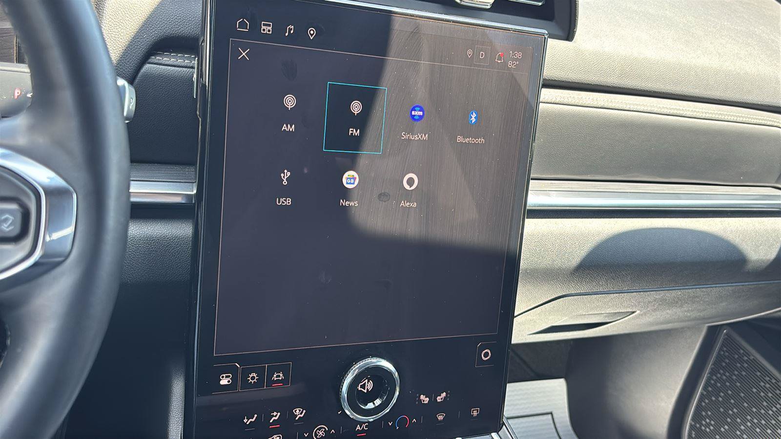 Certified 2025 GMC Terrain Elevation AWD/4WD image 30