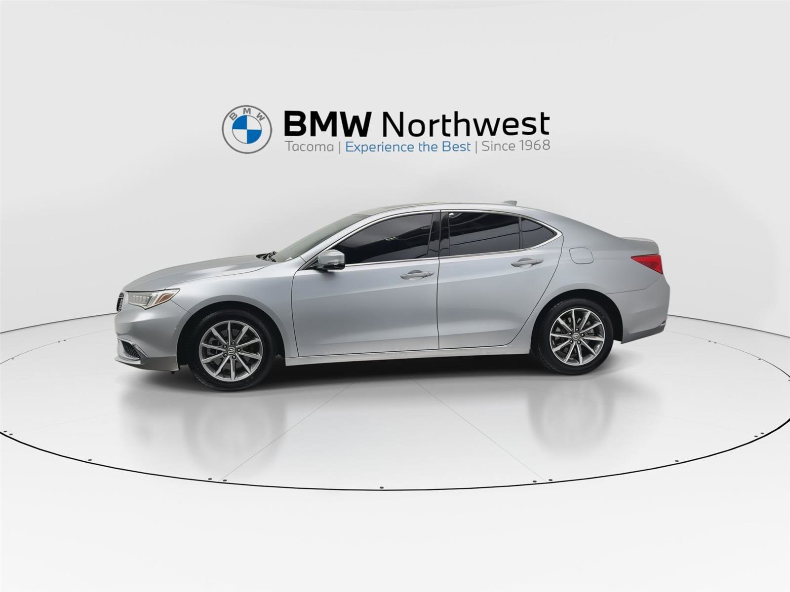 Used 2019 Acura TLX image 10