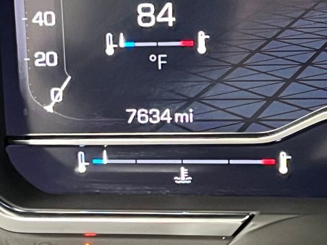 Used 2025 GMC Sierra 3500 AT4 w/ AT4 Premium Plus Package image 28