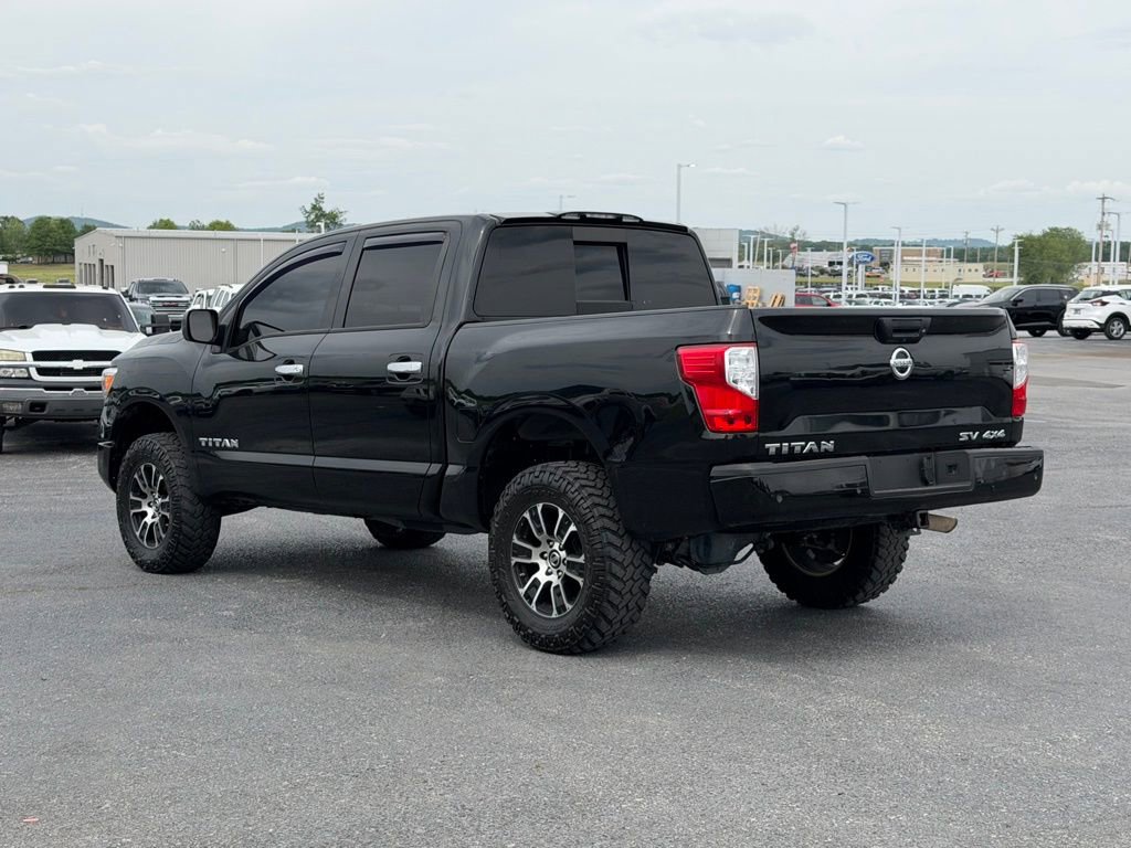 Used 2021 Nissan Titan SV AWD/4WD image 7