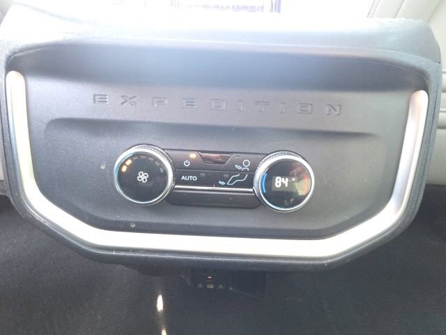 Certified 2025 Ford Expedition Active image 23