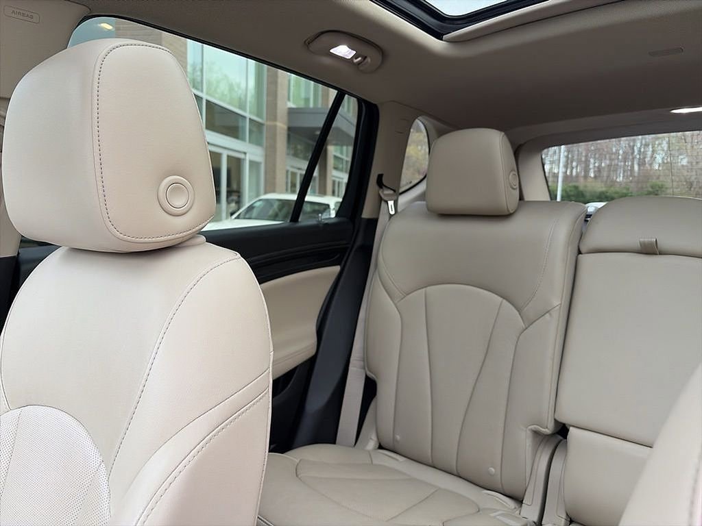 Used 2017 Buick Envision Premium image 8