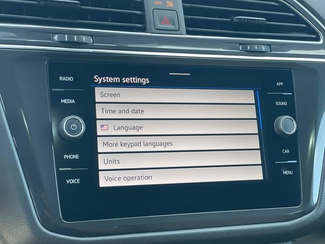 Used 2023 Volkswagen Tiguan SE R-Line FWD image 14