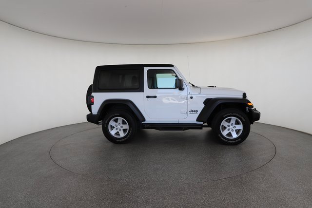 Used 2022 Jeep Wrangler Sport image 23