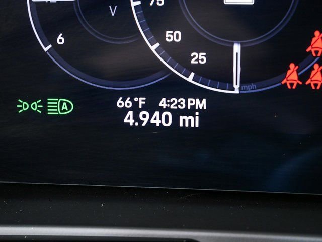 Certified 2026 Porsche Cayenne S image 12