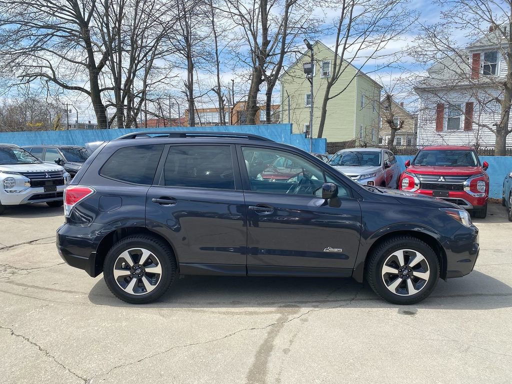 Used 2018 Subaru Forester 2.5i Premium image 4