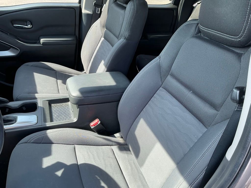 Used 2023 Nissan Frontier SV w/ Technology Package image 12