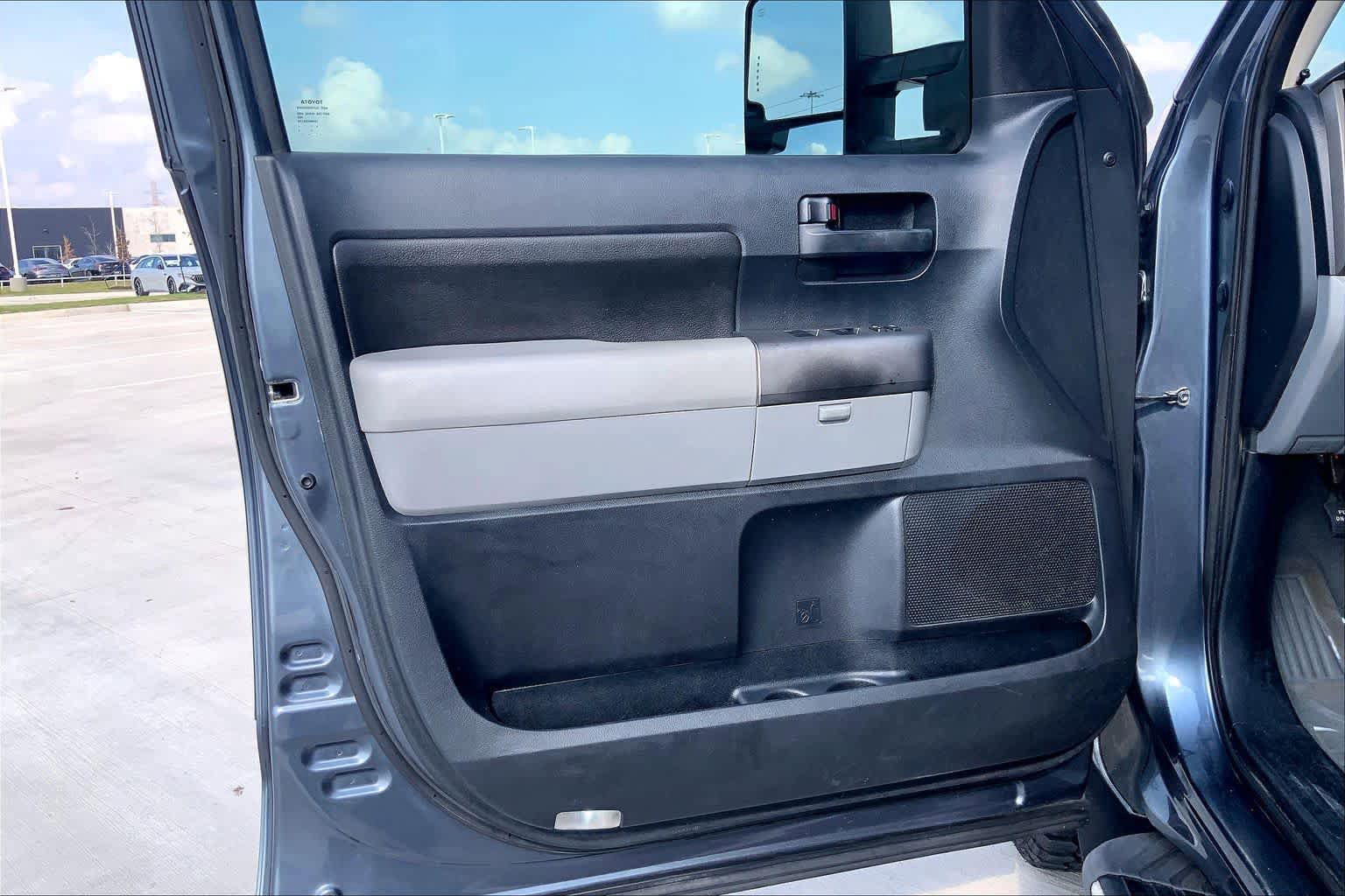 Used 2010 Toyota Tundra 2WD CrewMax image 19