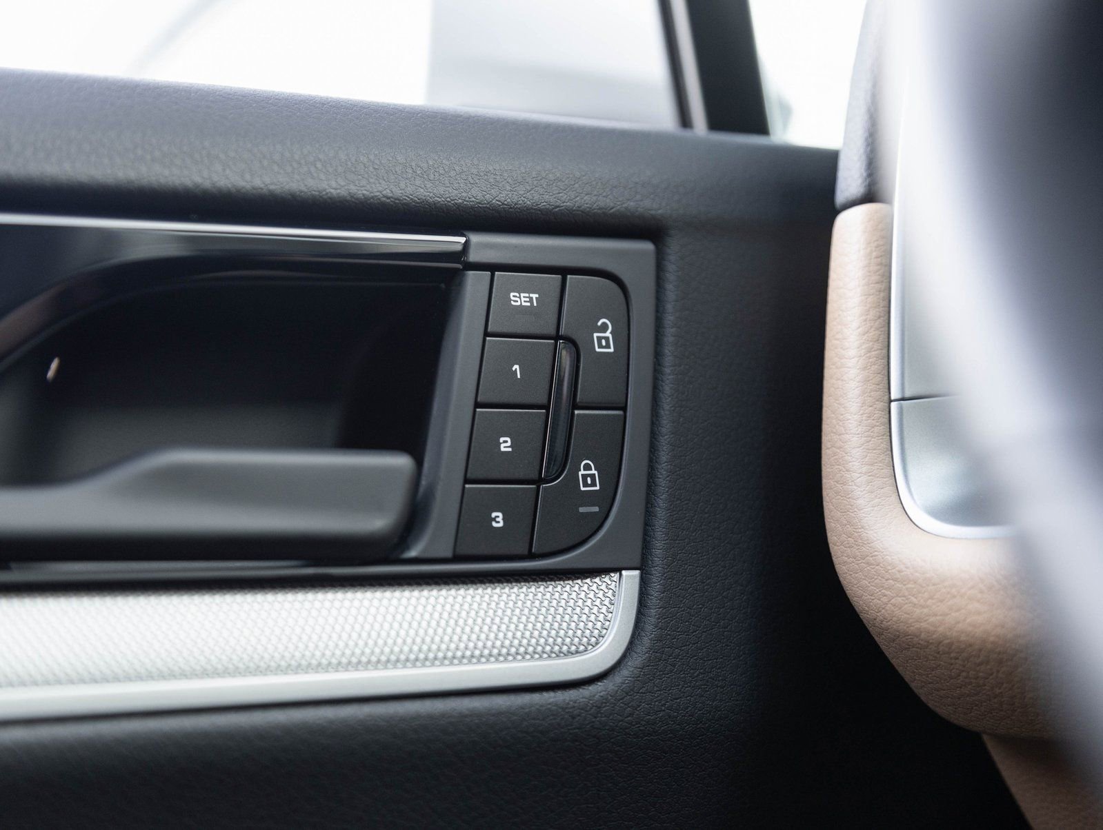 Certified 2026 Porsche Cayenne image 19