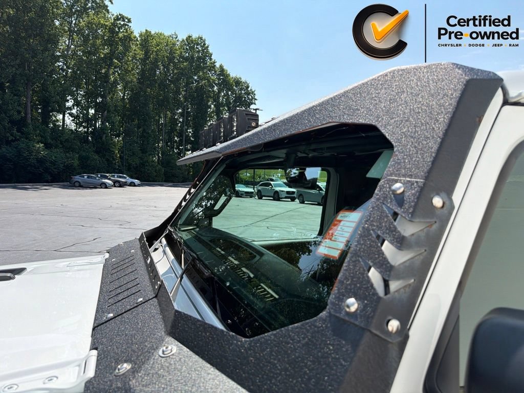 Certified 2021 Jeep Gladiator Rubicon AWD/4WD image 28