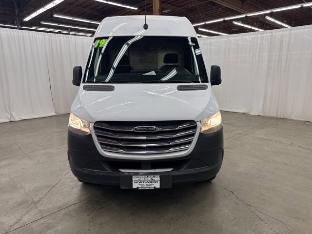 Used 2019 Freightliner Sprinter 2500 image 2