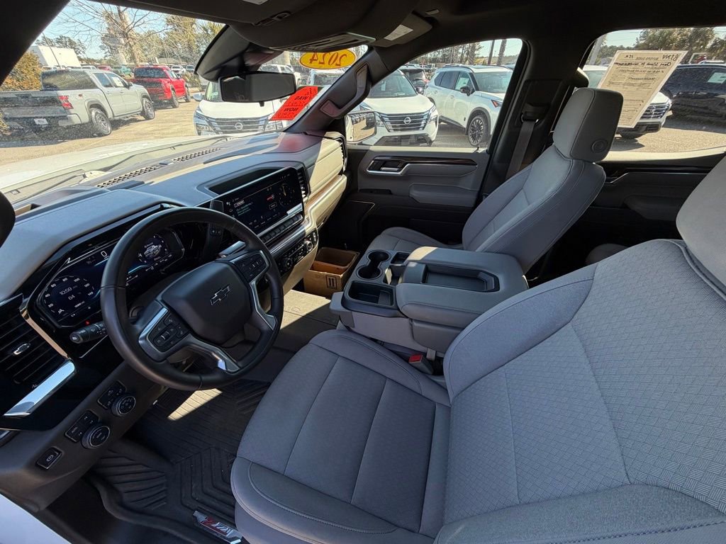 Used 2024 Chevrolet Silverado 1500 RST image 12