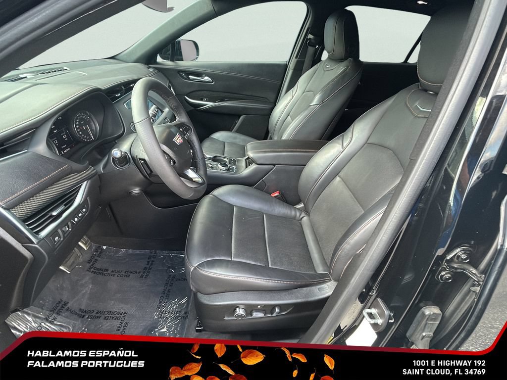 Used 2022 Cadillac XT4 Sport AWD/4WD image 12