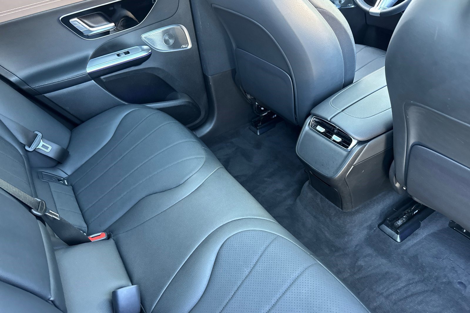 Certified 2023 Mercedes-Benz EQE 350+ 4MATIC SUV image 31