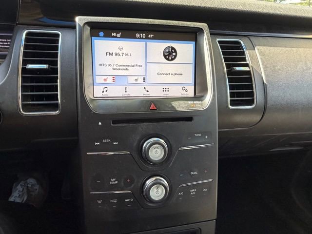 Used 2016 Ford Flex SEL w/ Equipment Group 201A AWD/4WD image 17