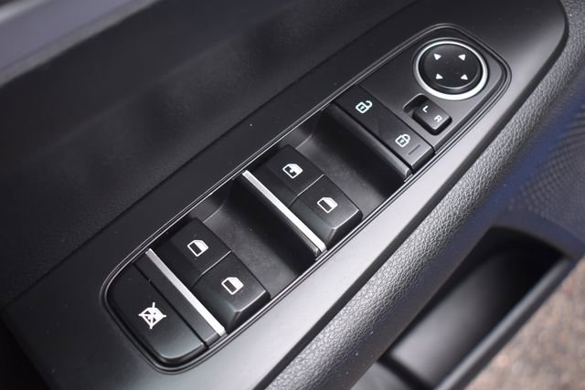 Used 2024 Kia Forte LXS w/ LXS Technology Package image 17