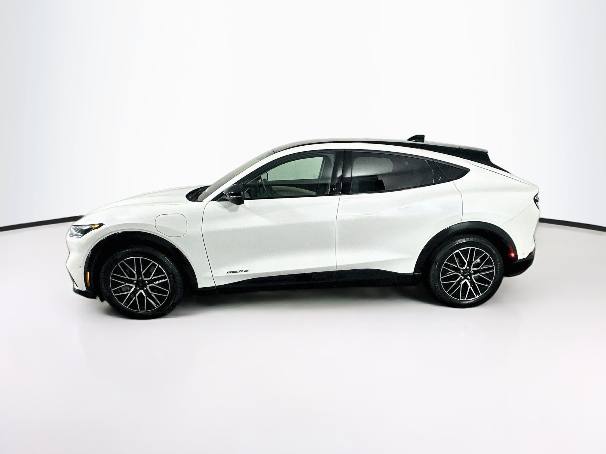 Used 2024 Ford Mustang Mach-E Premium RWD image 4