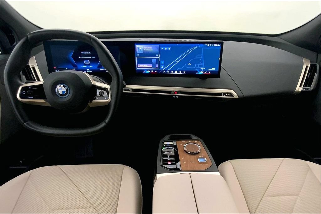 Certified 2024 BMW iX xDrive50 w/ Premium Package AWD/4WD image 15