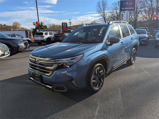 Used 2025 Subaru Forester Limited image 6