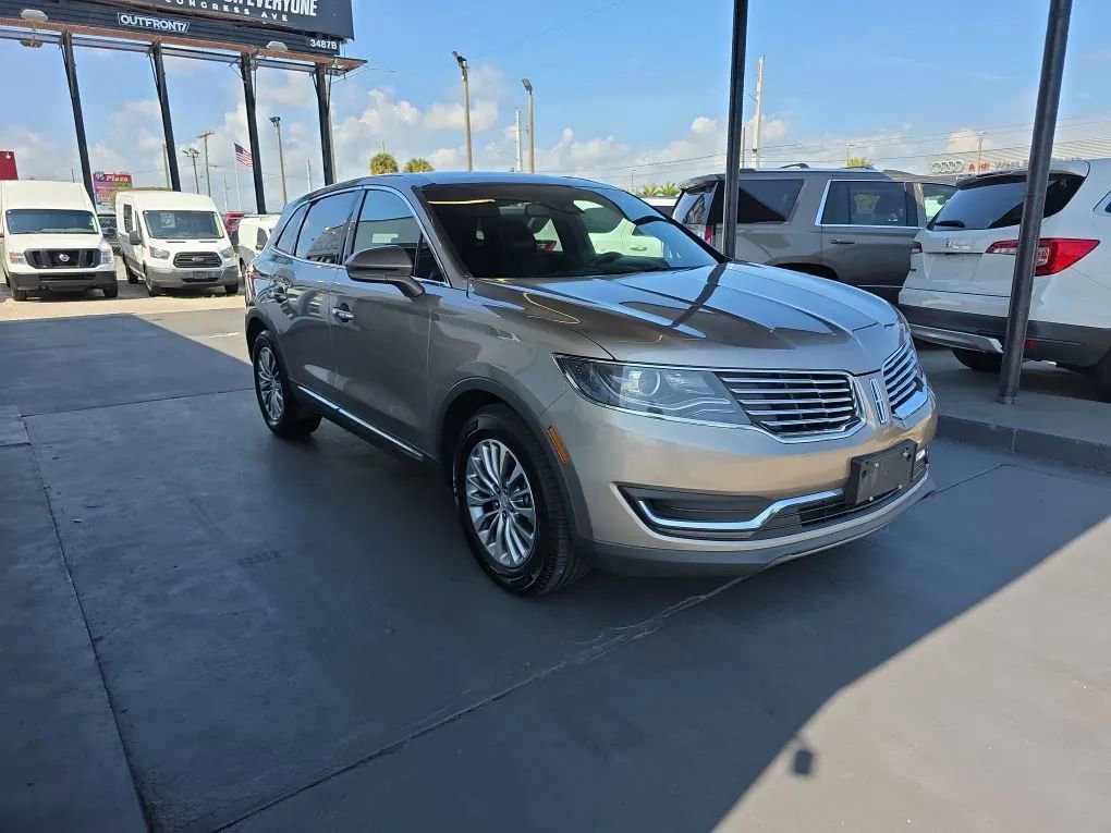 Used 2018 Lincoln MKX Select w/ Select Plus Package image 3