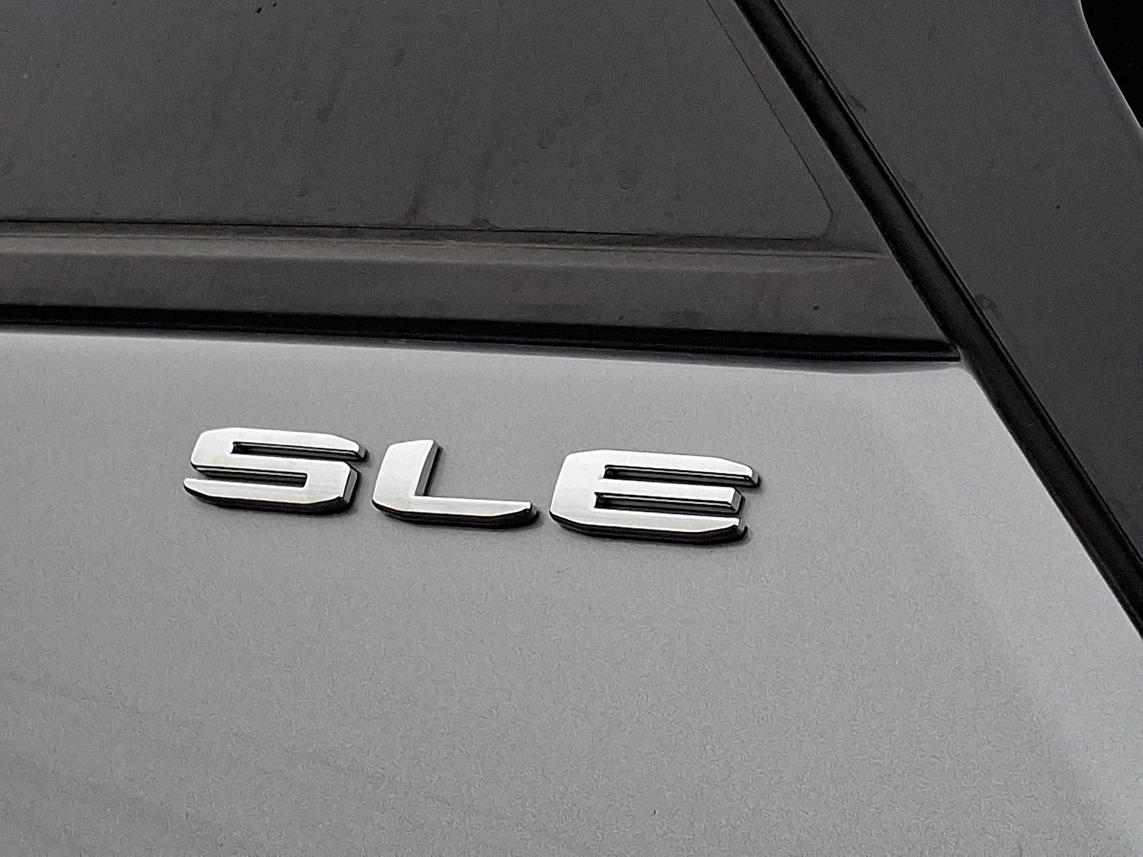 Certified 2024 GMC Terrain SLE FWD image 30