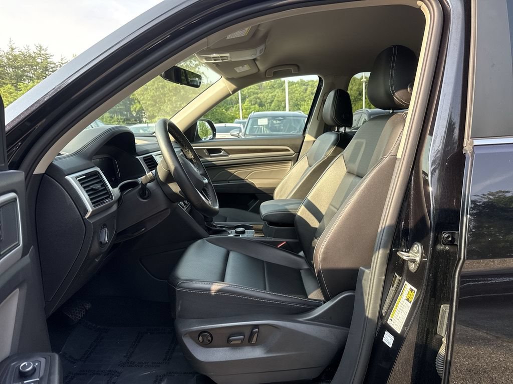 Used 2023 Volkswagen Atlas SE AWD/4WD image 13