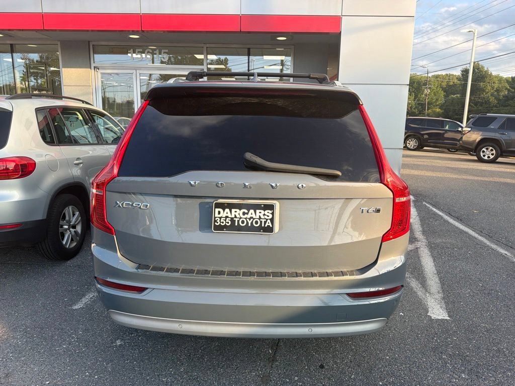 Used 2022 Volvo XC90 T6 Momentum w/ Advanced Package AWD/4WD image 5