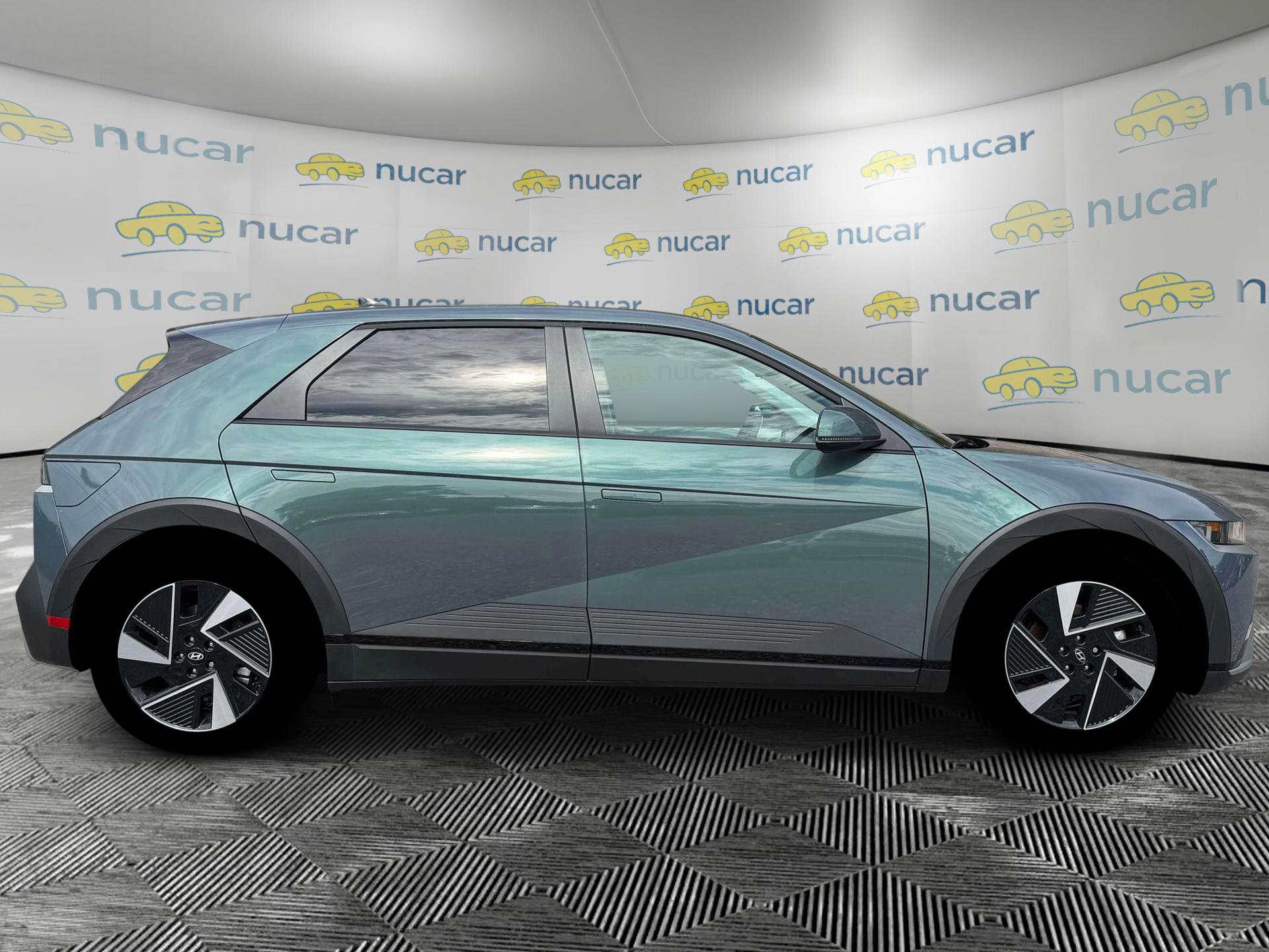 New 2026 Hyundai Ioniq 5 SE image 9