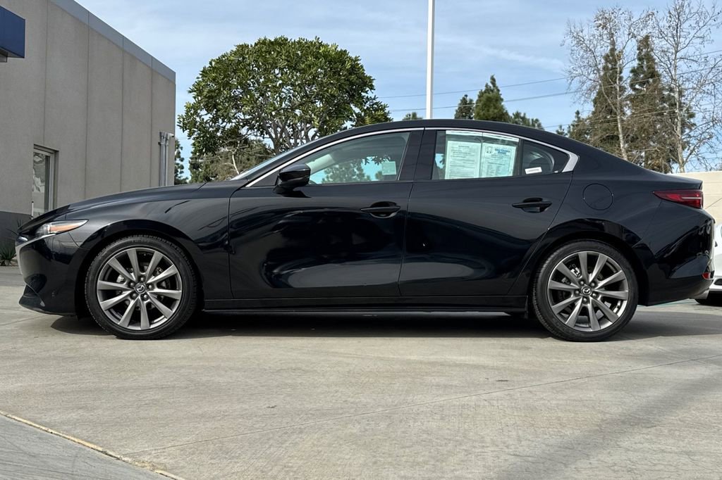 Used 2020 MAZDA MAZDA3 Sedan w/ Premium Package image 10