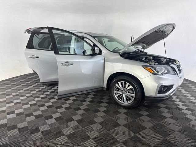 Used 2019 Nissan Pathfinder SV AWD/4WD image 12
