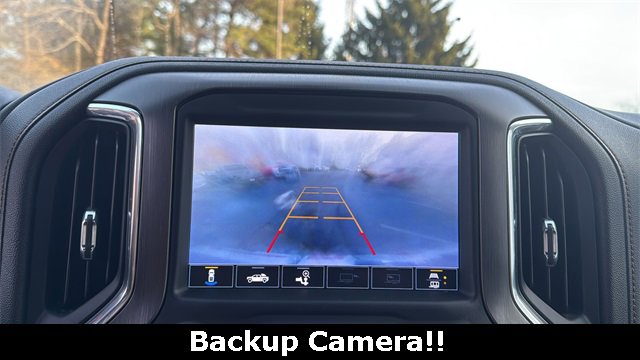 Used 2022 GMC Sierra 2500 AT4 w/ Gooseneck/5TH Wheel Package image 3