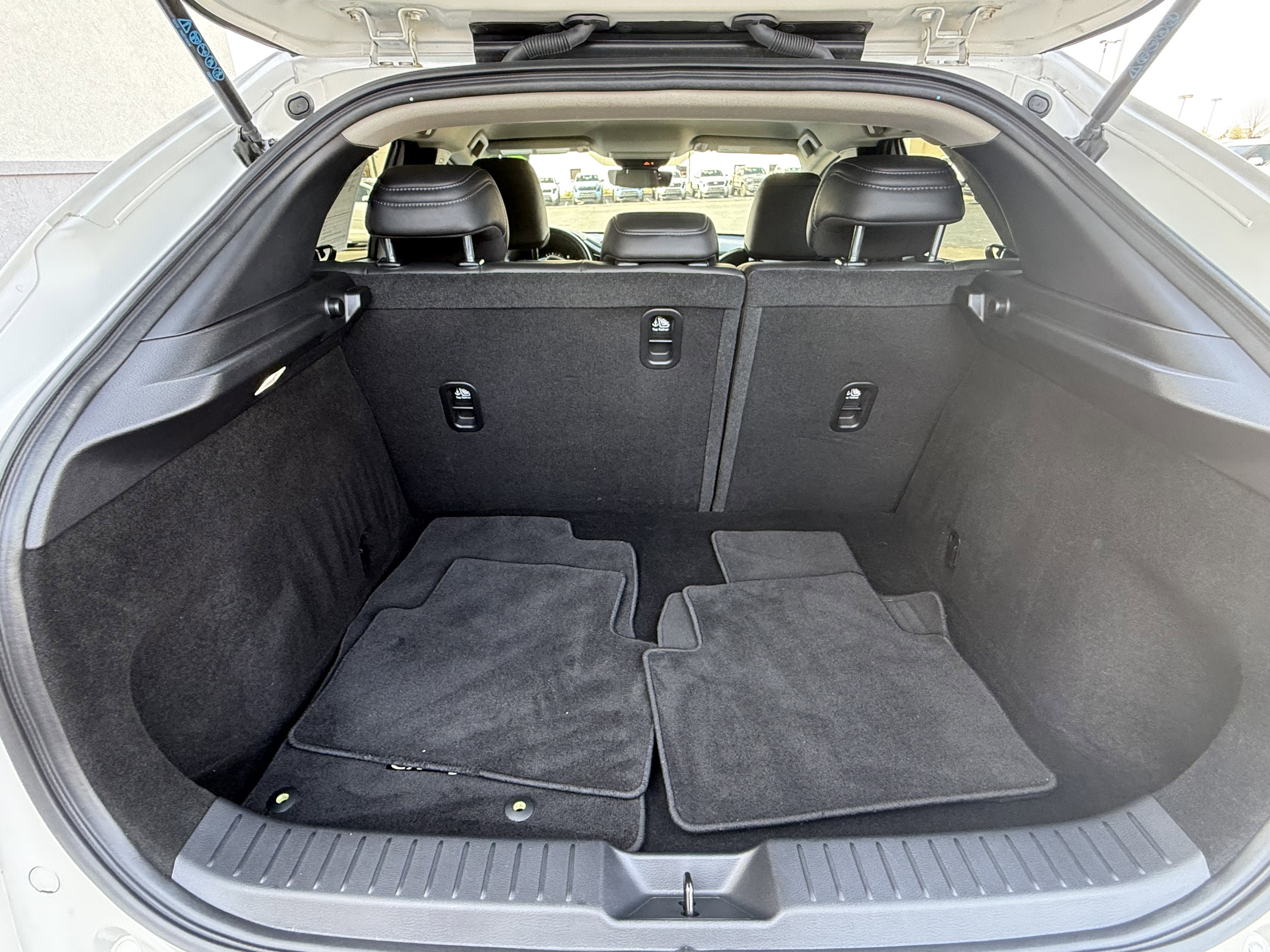 Used 2022 MAZDA CX-30 AWD 2.5 S w/ Select Package image 21