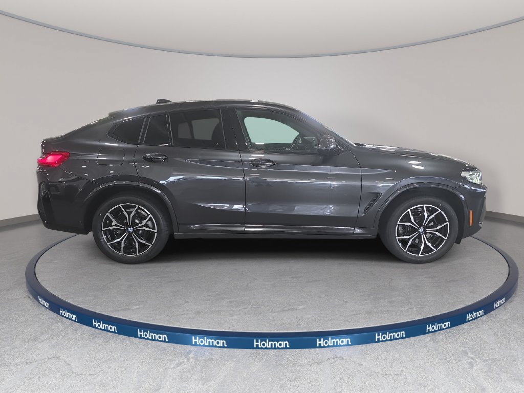 Certified 2024 BMW X4 xDrive30i w/ Premium Package AWD/4WD image 4