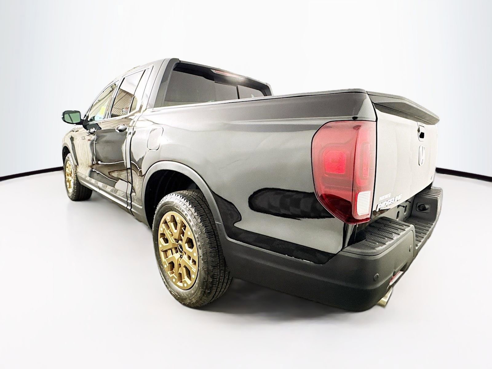 Used 2023 Honda Ridgeline Black Edition image 5