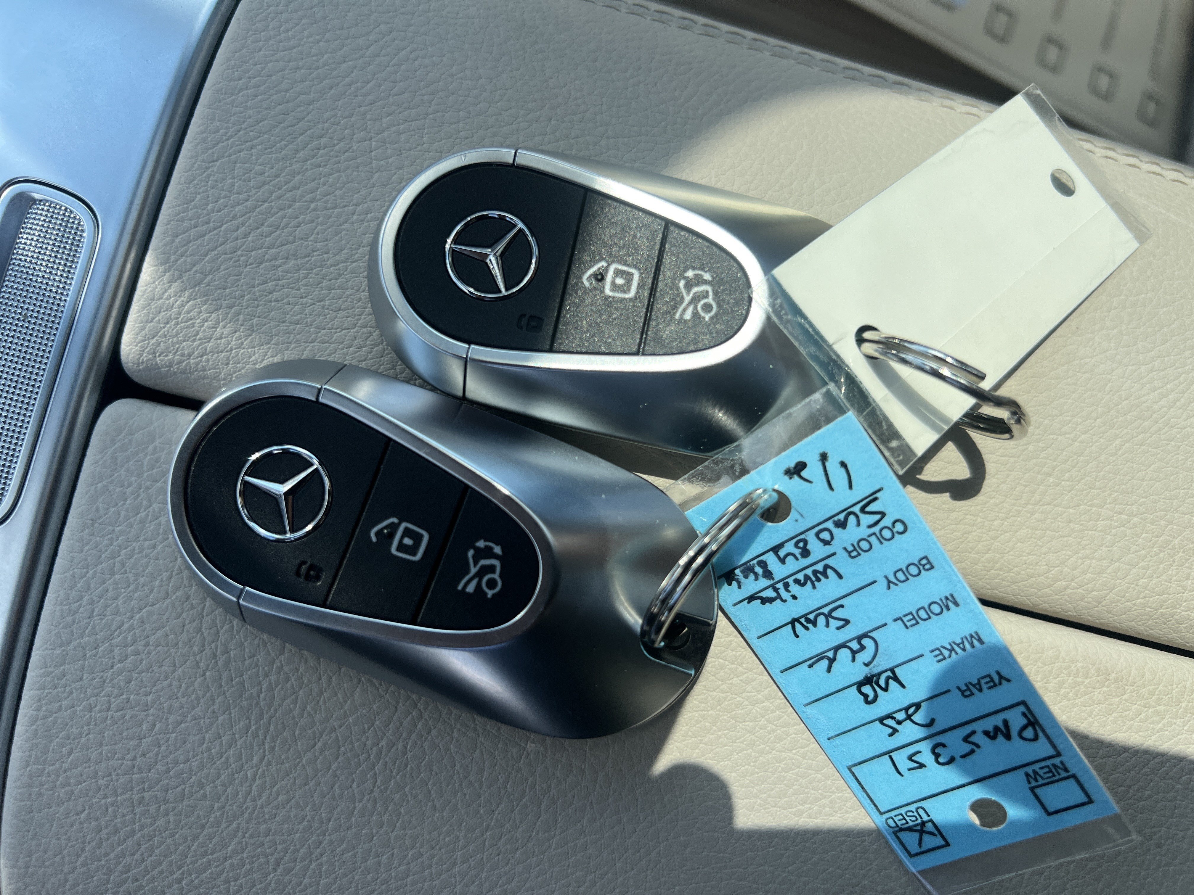 Certified 2025 Mercedes-Benz GLC 300 4MATIC image 38