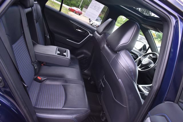 Used 2019 Toyota RAV4 XSE w/ XSE Weather Package AWD/4WD image 14