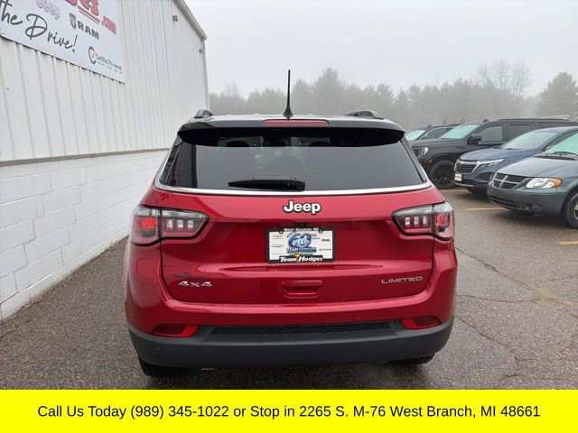 Used 2025 Jeep Compass Limited image 11