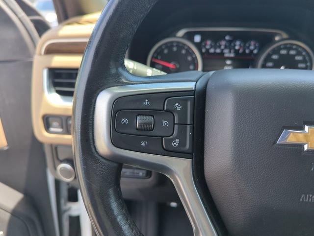 Used 2021 Chevrolet Suburban Premier w/ Premium Package RWD image 21