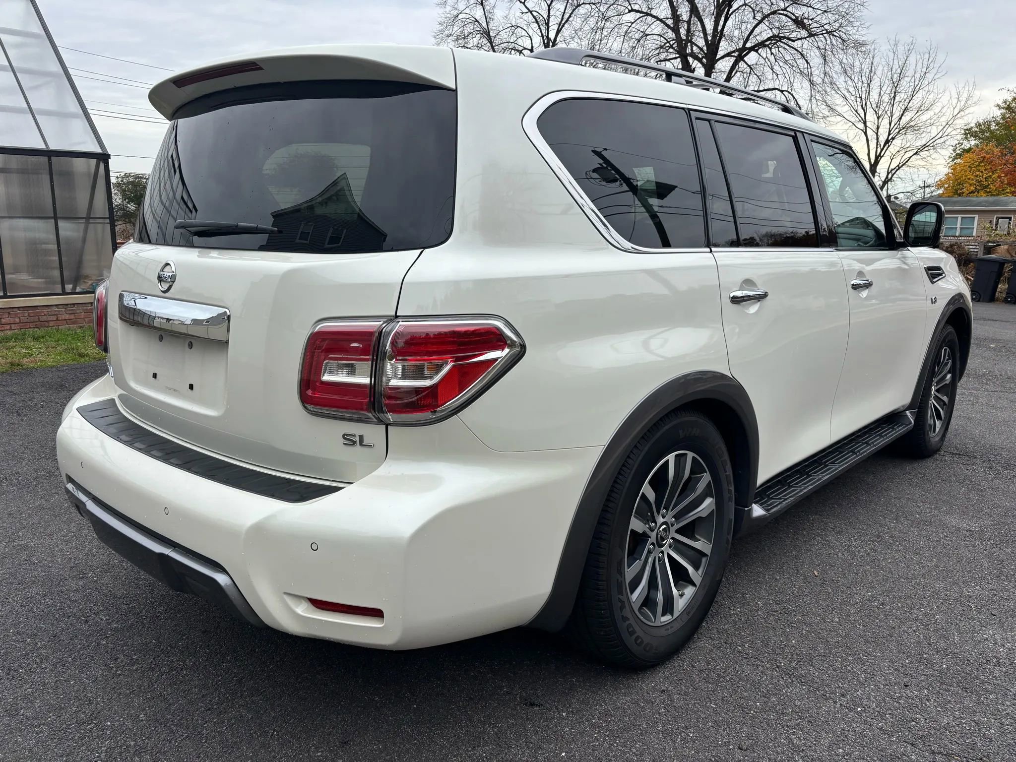 Used 2019 Nissan Armada SL w/ Premium Package image 8