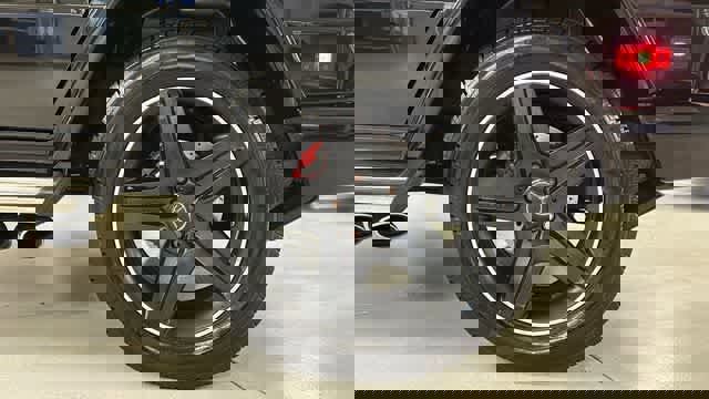 Used 2016 Mercedes-Benz G 63 AMG 4MATIC image 12