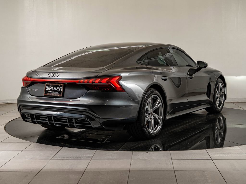 Used 2023 Audi e-tron GT Premium Plus AWD/4WD image 5