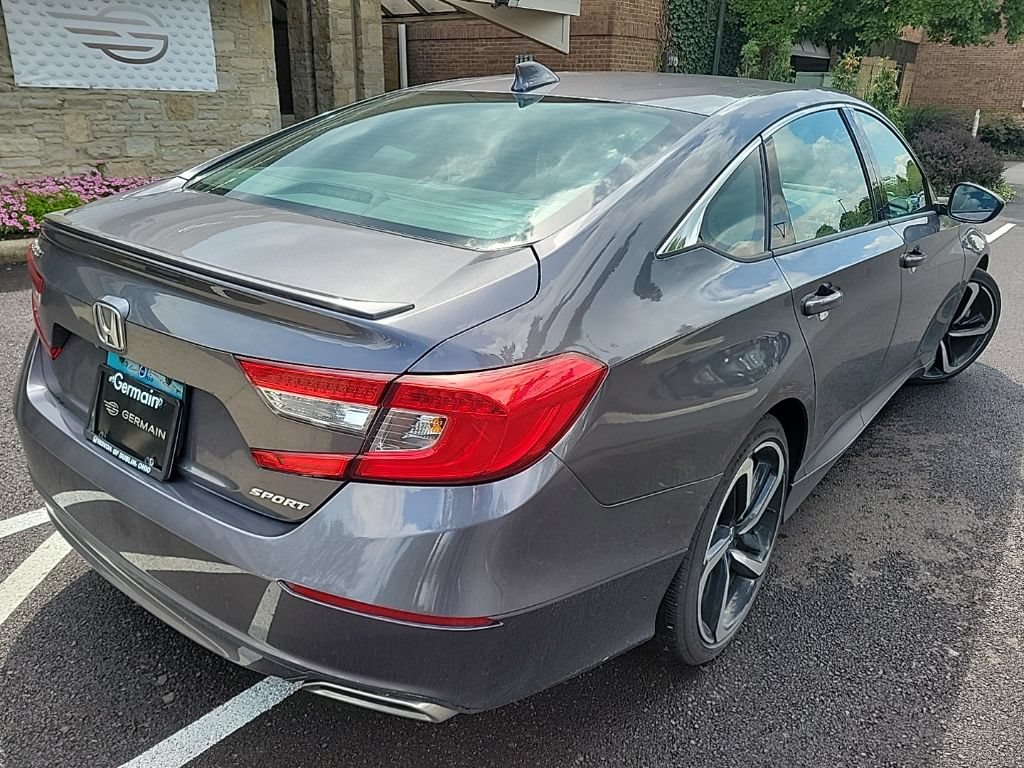 Used 2018 Honda Accord Sport image 6