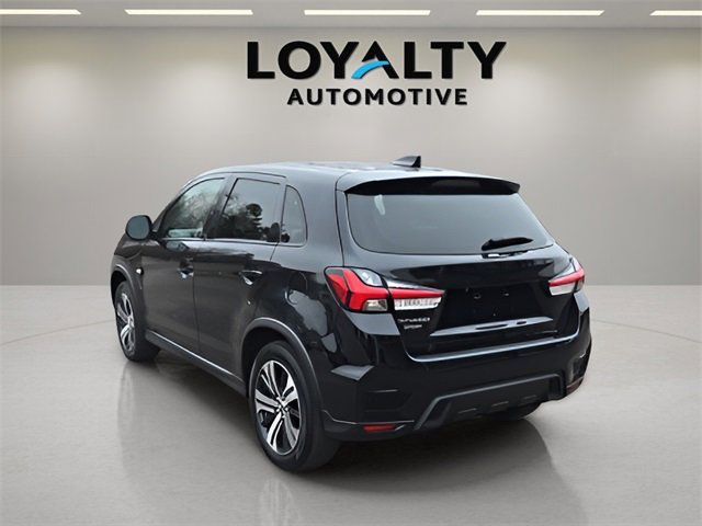 Used 2023 Mitsubishi Outlander Sport ES image 3