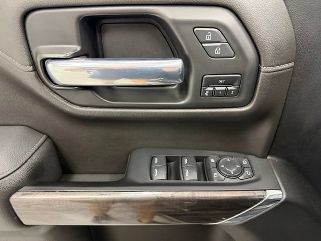 Certified 2022 Chevrolet Silverado 1500 LTZ w/ LTZ Premium Package AWD/4WD image 21